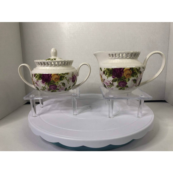 Royal Albert Old Country Roses Pierced Creamer and Sugar Bowl - Picture 1 of 8